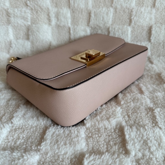 NWT!RARE! MK Michael Kors Tina Medium Leather Shoulder Flap Crossbody 35T7GT4F2L - Picture 7 of 10